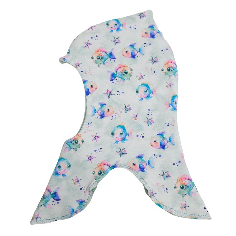 Schlupfmütze bunte Fische (hell mint)